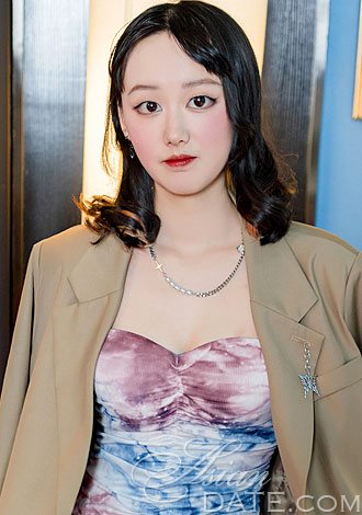 Date the member of your dreams: pretty Asian member Zhang from Shangqiu