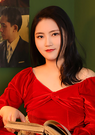 Gorgeous member profiles: China Member Shuangyu from Beijing